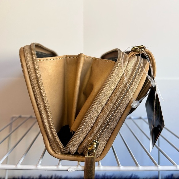 Crossbody Wallet- Tooled Mexican Hand Bag- bolsa Artisanal - Leather /Cowhide(B) - Picture 10 of 16